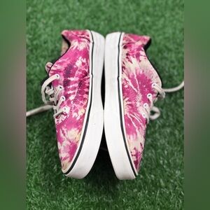 Vans‎ Kids Missy Tie-Dye Sneakers Size 3